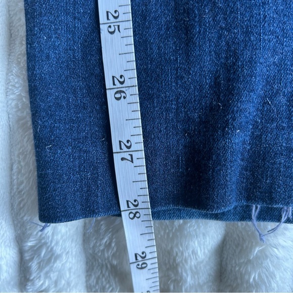 Womens Y2K Guess US 31 Medium Rise Boot Sarah Fit Jeans - Picture 2 of 9